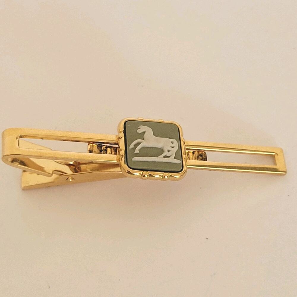 Wedgwood Gold Green Tone‎ Tie Bar Clip with Jasper Horse Cameo Vintage Retro